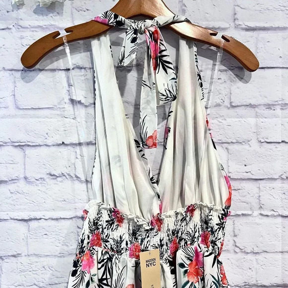 Madden Girl Madden NYC White & Pink Floral Tiered Halter Mini Dress 1X NWT - Picture 4 of 11
